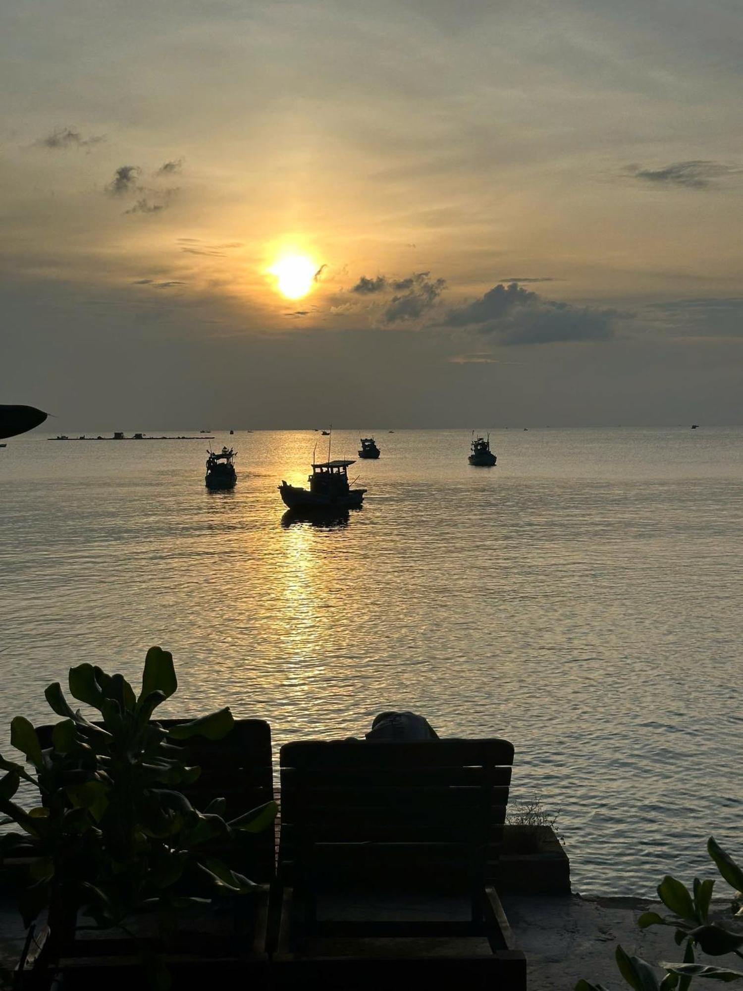 Sunset Beach House Phu Quoc Exterior photo